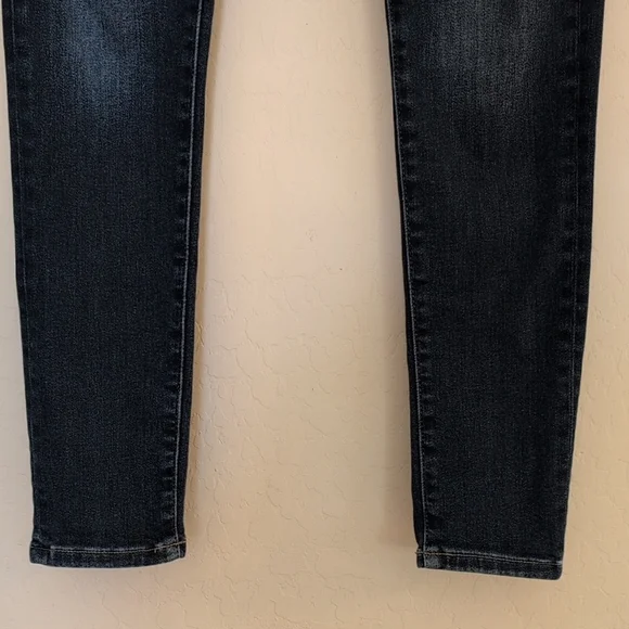 BKE Payton Mid Rise Skinny Universal Fit Dark Blue Wash Denim Jean - Size 28 - Picture 4 of 12